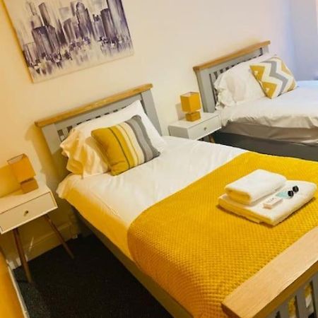 Goldcroft Villa Abertillery Dış mekan fotoğraf
