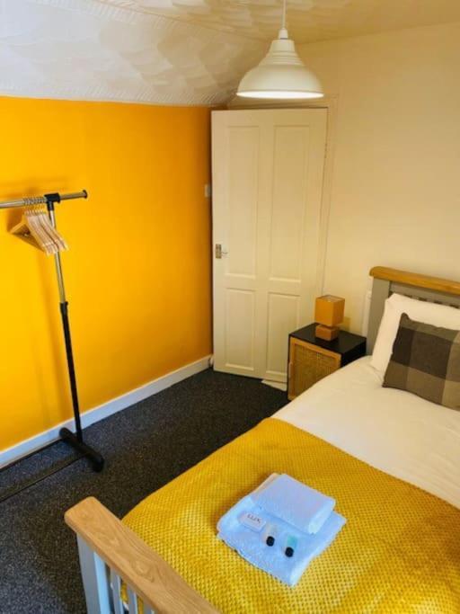 Goldcroft Villa Abertillery Dış mekan fotoğraf