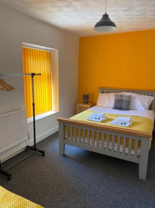 Goldcroft Villa Abertillery Dış mekan fotoğraf